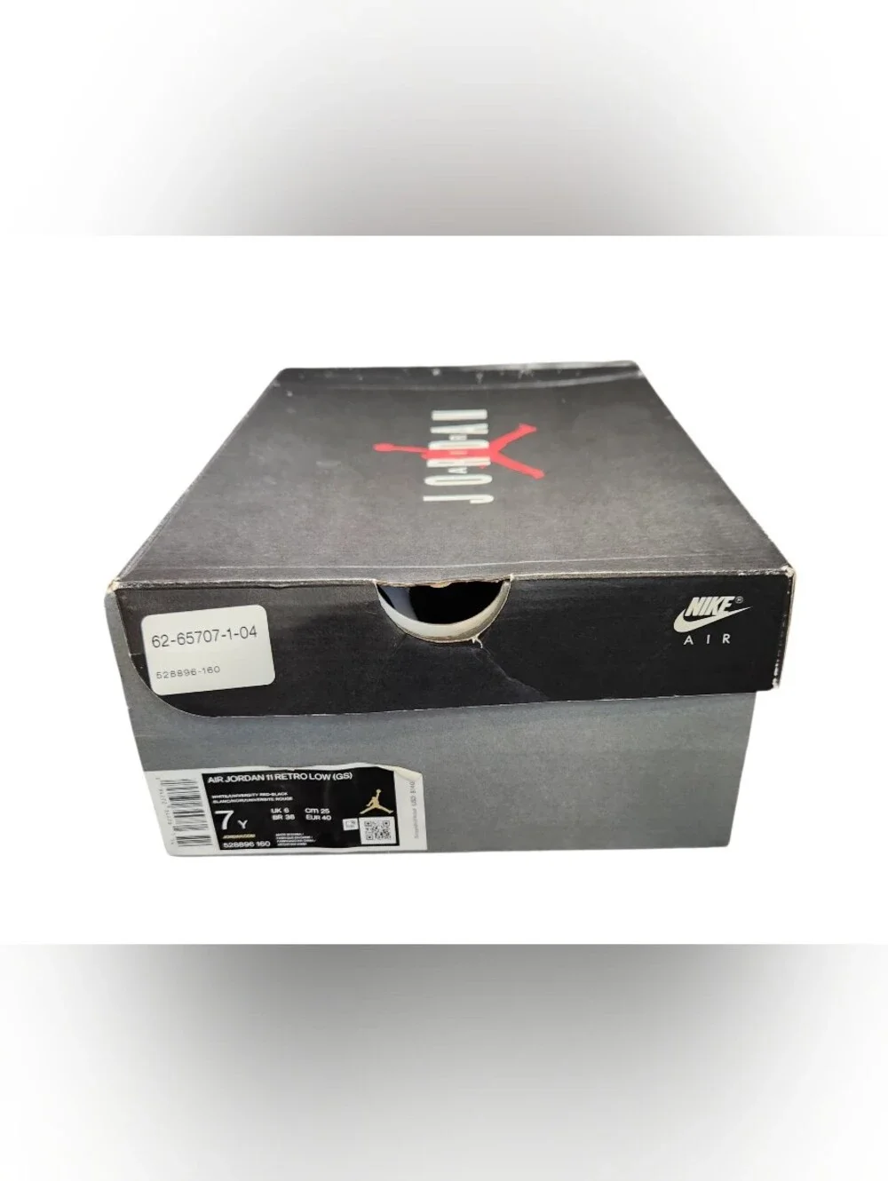 Jordan 11 Retro Low Concord Bred
